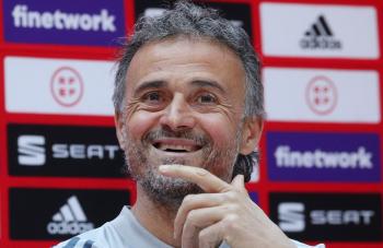 إنريكي يجري سبعة تغييرات على قائمة المنتخب الإسباني