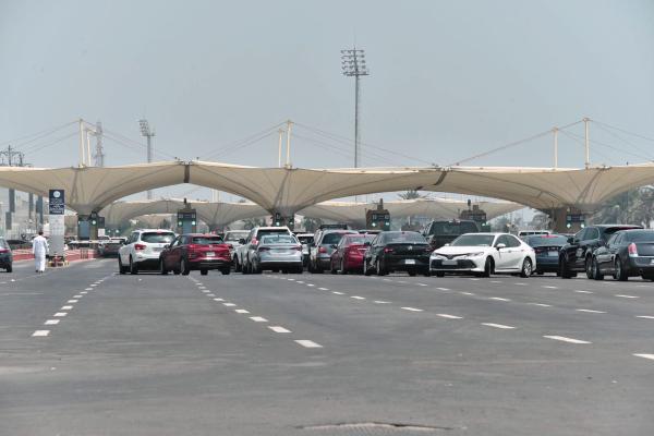 عطل تقني يوقف حركة منافذ السفر