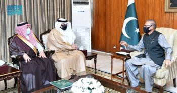 رئيس باكستان يستقبل سفير المملكة ويبحثان تعزيز التعاون المشترك 
