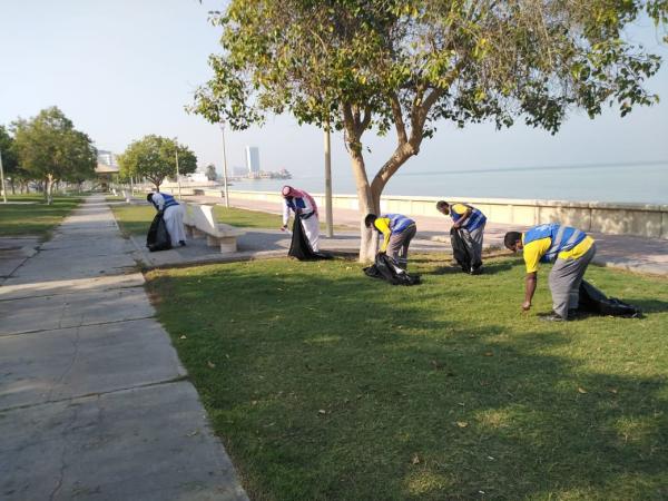 حملة تنظيف بكورنيش الخبر الجنوبي