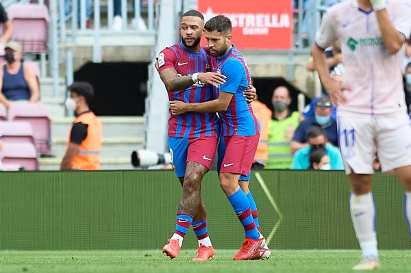 ديباي ينقذ برشلونة من فخ خيتافي