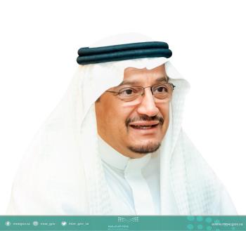 مدير التعليم المسؤول الأول عن تنفيذ النماذج التشغيلية