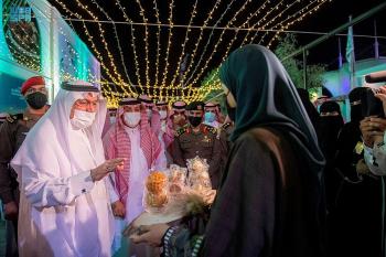 أمير القصيم يطلق جائزة خراف النخيل