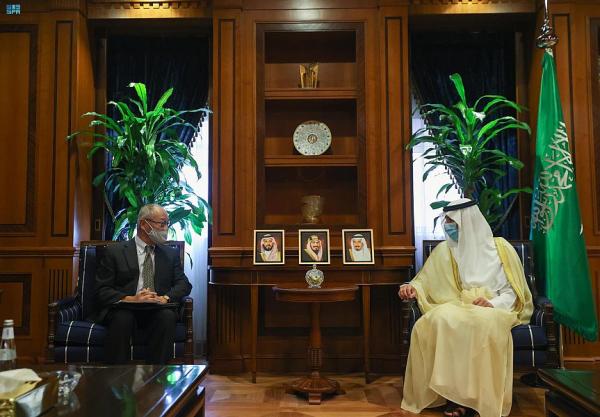 الجبير يستعرض العلاقات الثنائية مع سفير اليابان