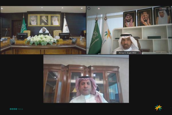 الراجحي يشيد بالقطاع الخاص في تطوير الكوادر البشرية الوطنية 