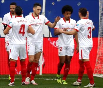 اشبيلية يطلب تأجيل مباراته أمام برشلونة