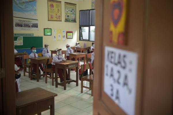 الصين .. حظر الامتحانات للتلاميذ في سن السادسة والسابعة