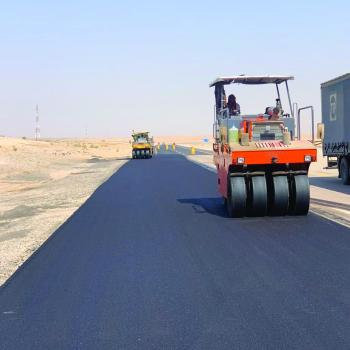 إصلاح المواقع المتضررة على «أبوحدرية - النعيرية»