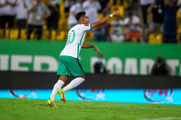 البداية.. ثلاثية