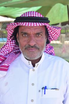 سوق الماشية بالدمام.. احتكار «الوافدة» وأسعار مرتفعة