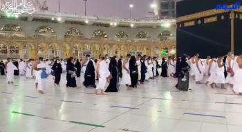 هطول أمطار على مكة المكرمة الآن 