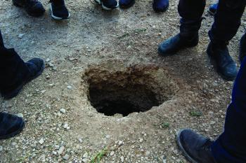 أسرى فلسطينيون ينجحون في الفرار من سجن إسرائيلي عبر نفق
