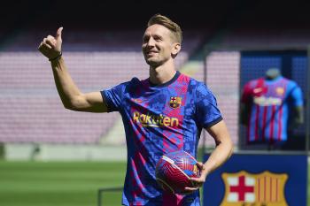 كومان: مهاجم برشلونة أخطر من نيمار