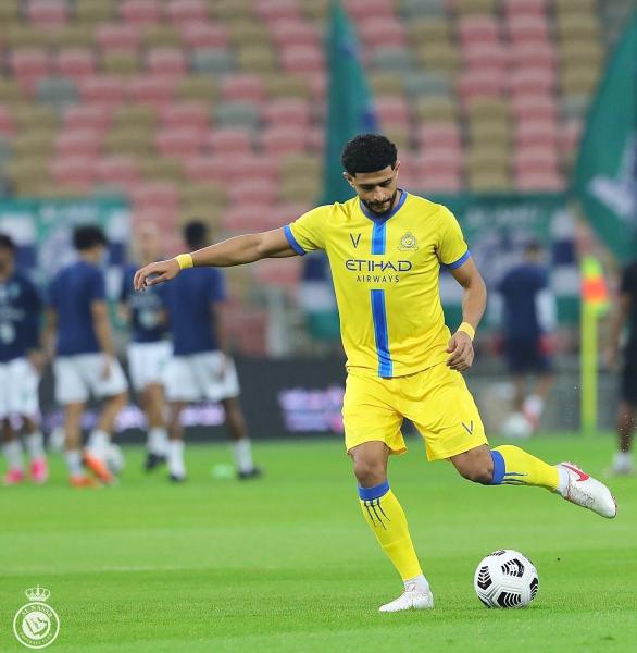 إصابة العمري تقلق النصراويين