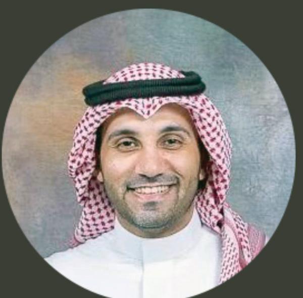 «المناصب العليا».. مصيدة أصحاب الأعمال لجذب حديثي التخرج