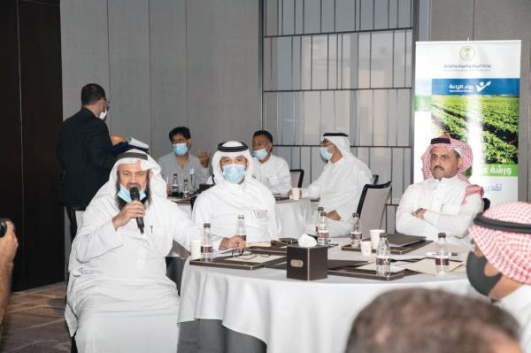 برامج تأهيلية لتحليل احتياجات «المهن الزراعية»