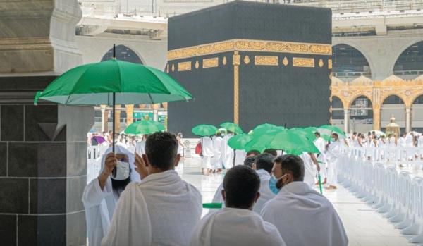 رعاية وحماية..
4 آلاف مظلة لقاصدي المسجد الحرام