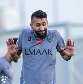 .. يتقدم بعثة الهلال في دبي
