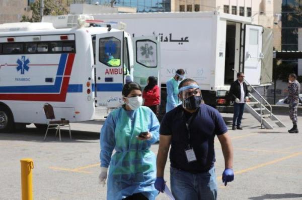 883 إصابة جديدة بكورونا في الأردن