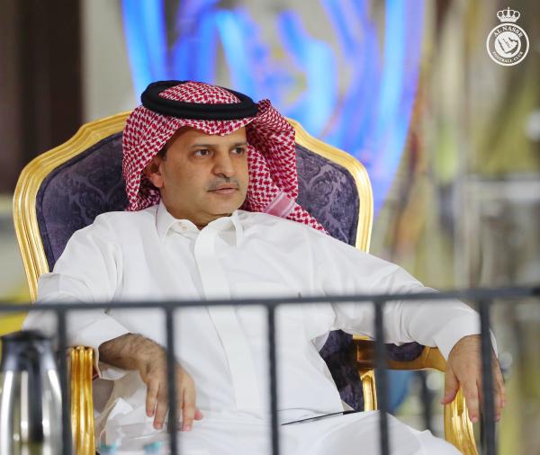 آل معمر.. رجل المواقف الصعبة