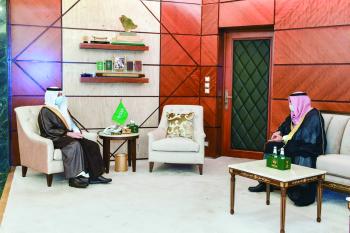 أمير الشرقية لمدير ميناء الملك عبدالعزيز: طوروا العمل وسرعوا الإجراءات