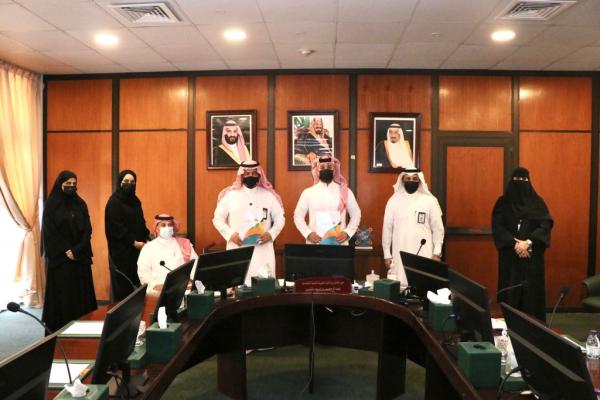 تدريب وتوظيف 50 شابا وفتاة بـ«الموارد البشرية»