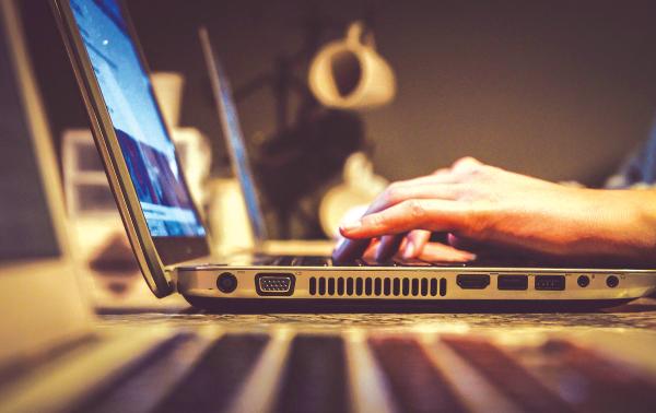 «الرقمنة».. بيئة أعمال تعزز الابتكار والتنوع الاقتصادي
