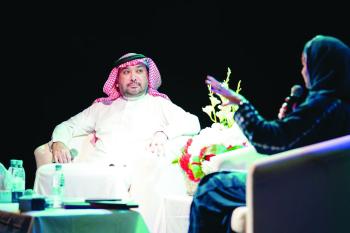 الشاعر الشادي: الأغنية الوطنية جزء مهم من تراثنا الوطني