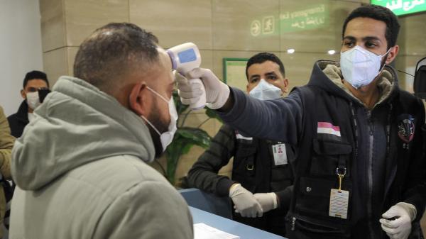 679 إصابة جديدة بكورونا و22 وفاة في مصر