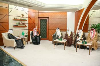 أمير الشرقية : لجان التنمية الأهلية تساهم في خدمة الأحياء وساكنيها