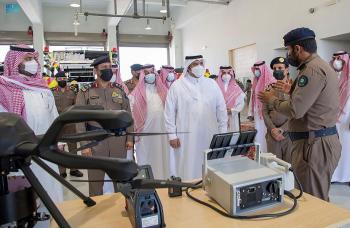 تدشين عدداً من مقرات الدفاع المدني بالرياض