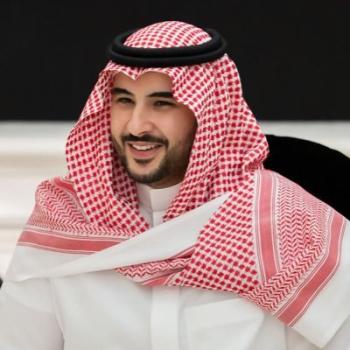 نائب وزير الدفاع يبحث المستجدات اليمنية مع المبعوث الأمريكي