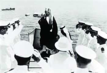 الملك عبدالعزيز.. القائد الذي أبهر العالم بعبقريته