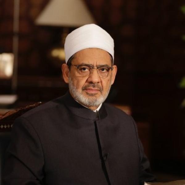 خدمة الإسلام والمسلمين