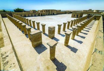 وجهة عشاق الهدوء والاسترخاء«شاطئ العقير»..