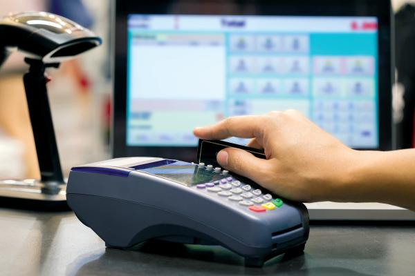 94 % نسبة المدفوعات الرقمية في متاجر المملكة خلال 2020