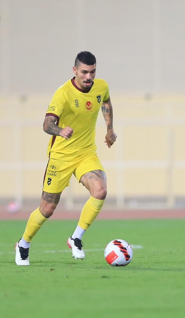 الهلال يبحث عن الصدارة عبر الحزم