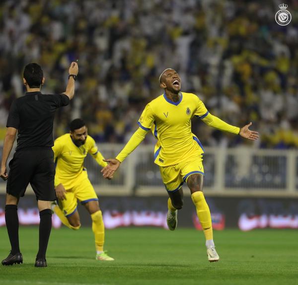 النصر يقسو على أبها بثلاثية