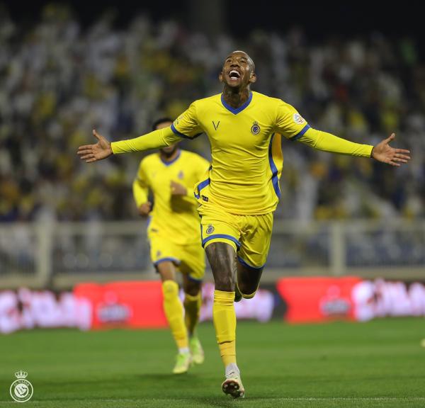 النصر يقسو على أبها بثلاثية
