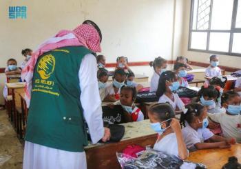 مركز الملك سلمان يدشن مشروعاً جديداً لدعم الأطفال بعدن