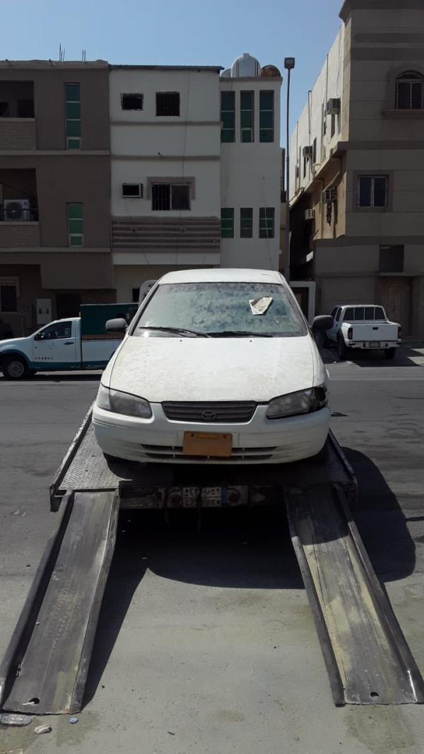 90 يوما مدة حجز المركبات المهملة قبل إتلافها