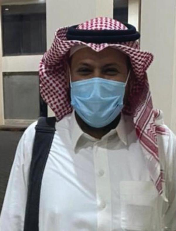 «المواقف الذكية» تضيق الخناق على أهالي الأحياء