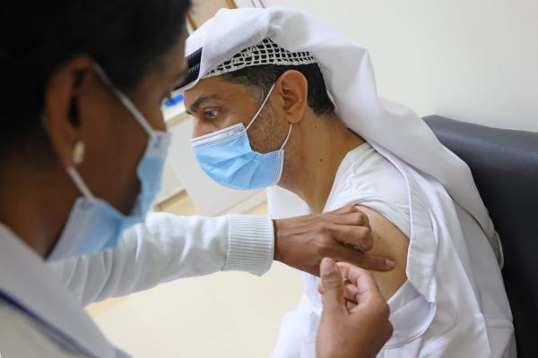 الإمارات .. 176 إصابة جديدة بفيروس كورونا