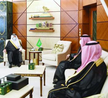 .. ويطلع على هوية البريد الجديدة «سبل»