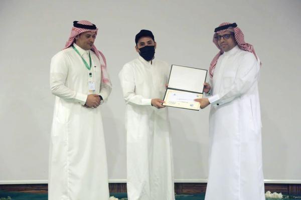 تكريم 50 من متطوعي الرعاية والتأهيل بالشرقية
