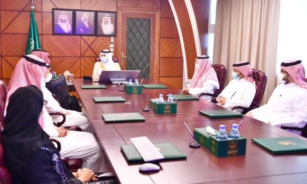 أمير الشرقية يستقبل محافظ هيئة الحكومة الرقمية