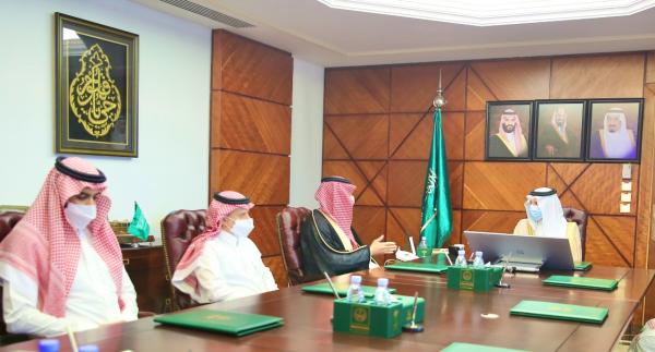أمير الشرقية يستقبل محافظ هيئة الحكومة الرقمية