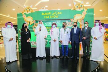 الحيوانات الأليفة نجوم لمعرض القطط في متاجر لولو هايبرماركت