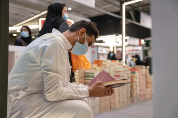 «معرض الكتاب»تظاهرة ثقافية عالمية زادت الرياض توهجا
