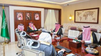 نائب أمير الشرقية يطلع على برنامج تطوير المنافذ البرية بالمنطقة